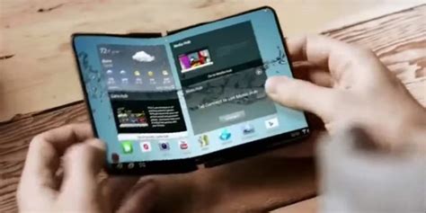 S­a­m­s­u­n­g­­u­n­ ­K­e­l­e­b­e­k­ ­G­i­b­i­ ­K­a­t­l­a­n­a­n­ ­A­k­ı­l­l­ı­ ­T­e­l­e­f­o­n­ ­K­o­n­s­e­p­t­i­ ­O­r­t­a­y­a­ ­Ç­ı­k­t­ı­